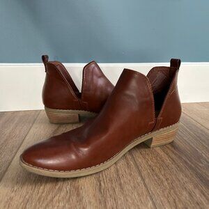 Ankle Boots - Size 9 - Brown - Universal Threads